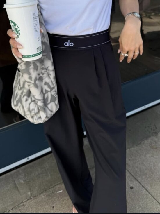 ALO Yoga Pants - Alo Yoga Black Wide-Leg Pants Regular Length (S/M/L Size)⭐ Bestselling Pants🔥